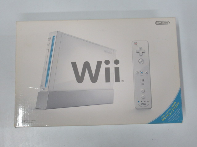Wii　(Wiiリモコンプラス同梱)