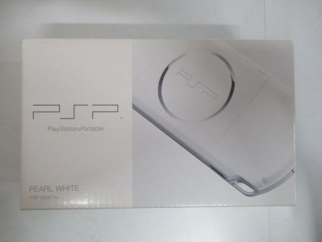 PSP本体（PSP-3000/パール・ホワイト）