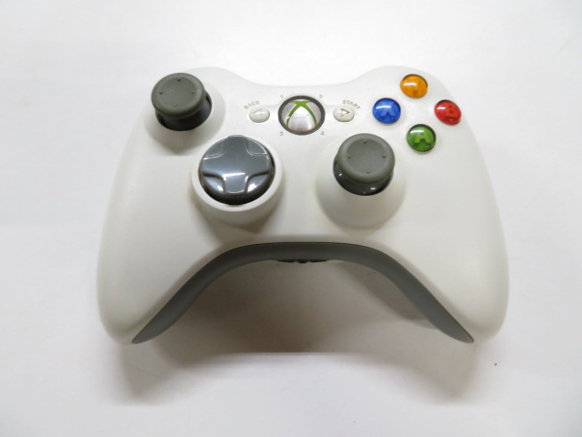 Xbox 360 ワイヤレス コントローラー (ホワイト)