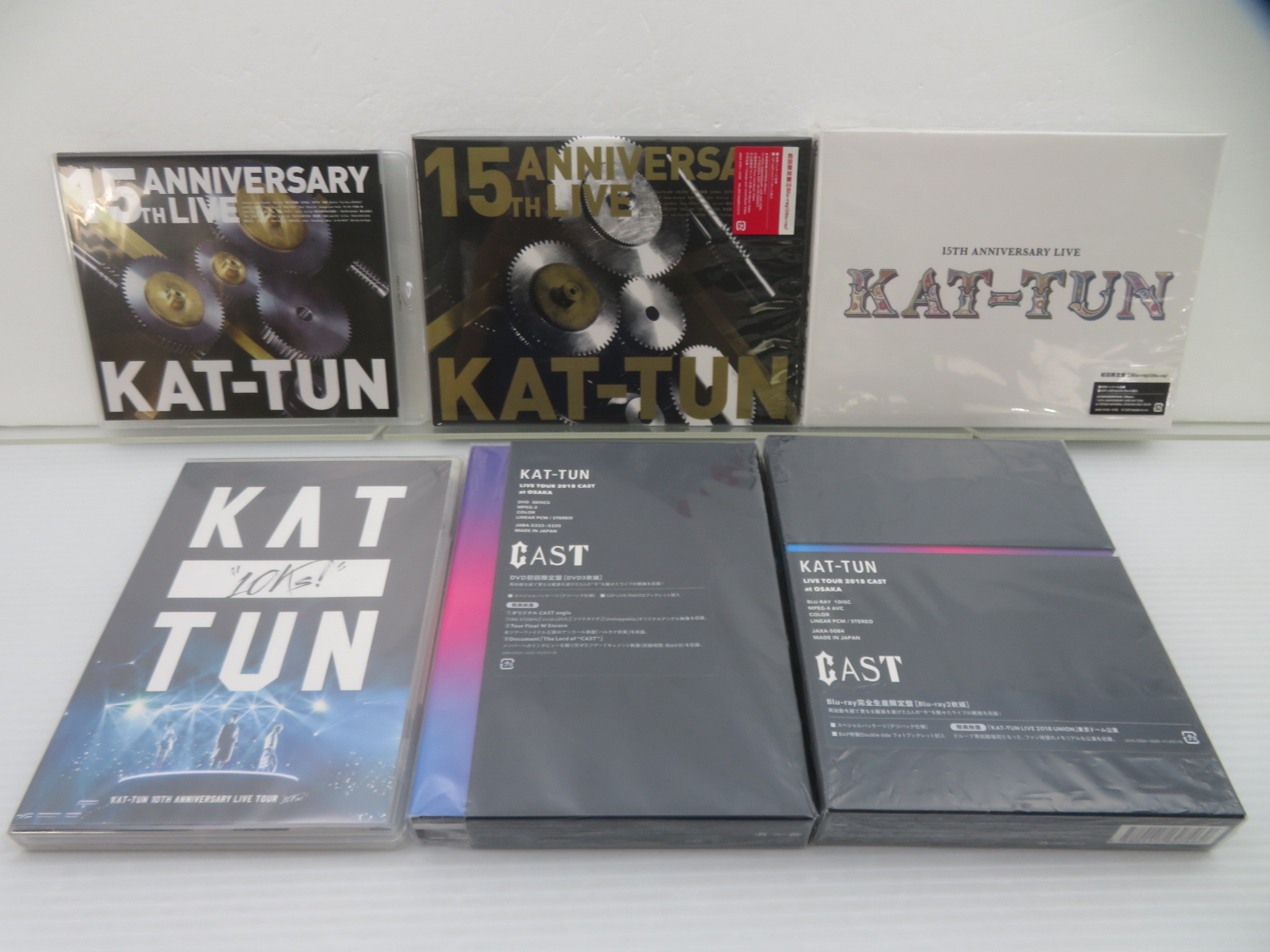 KAT-TUN