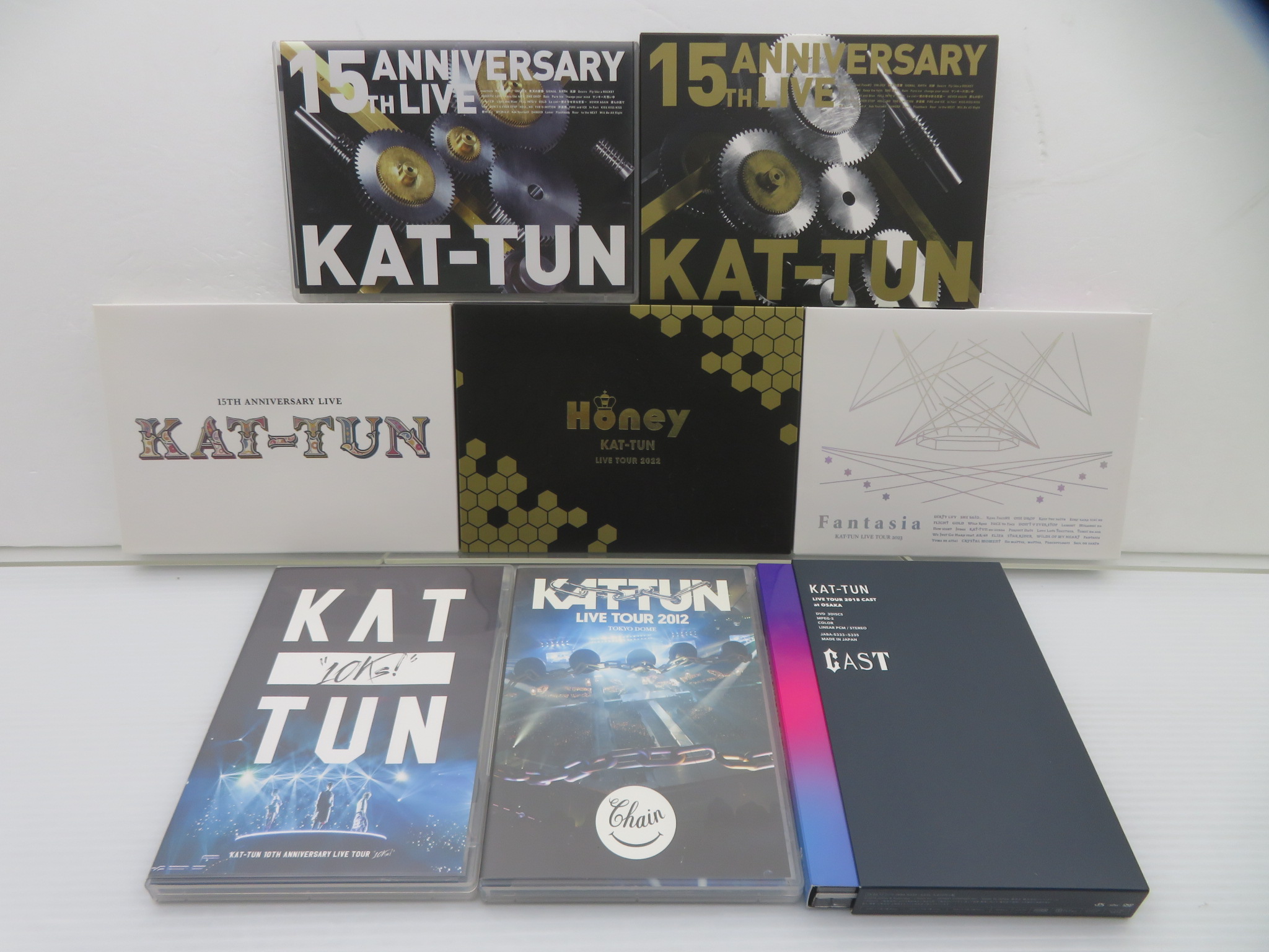 KAT-TUN