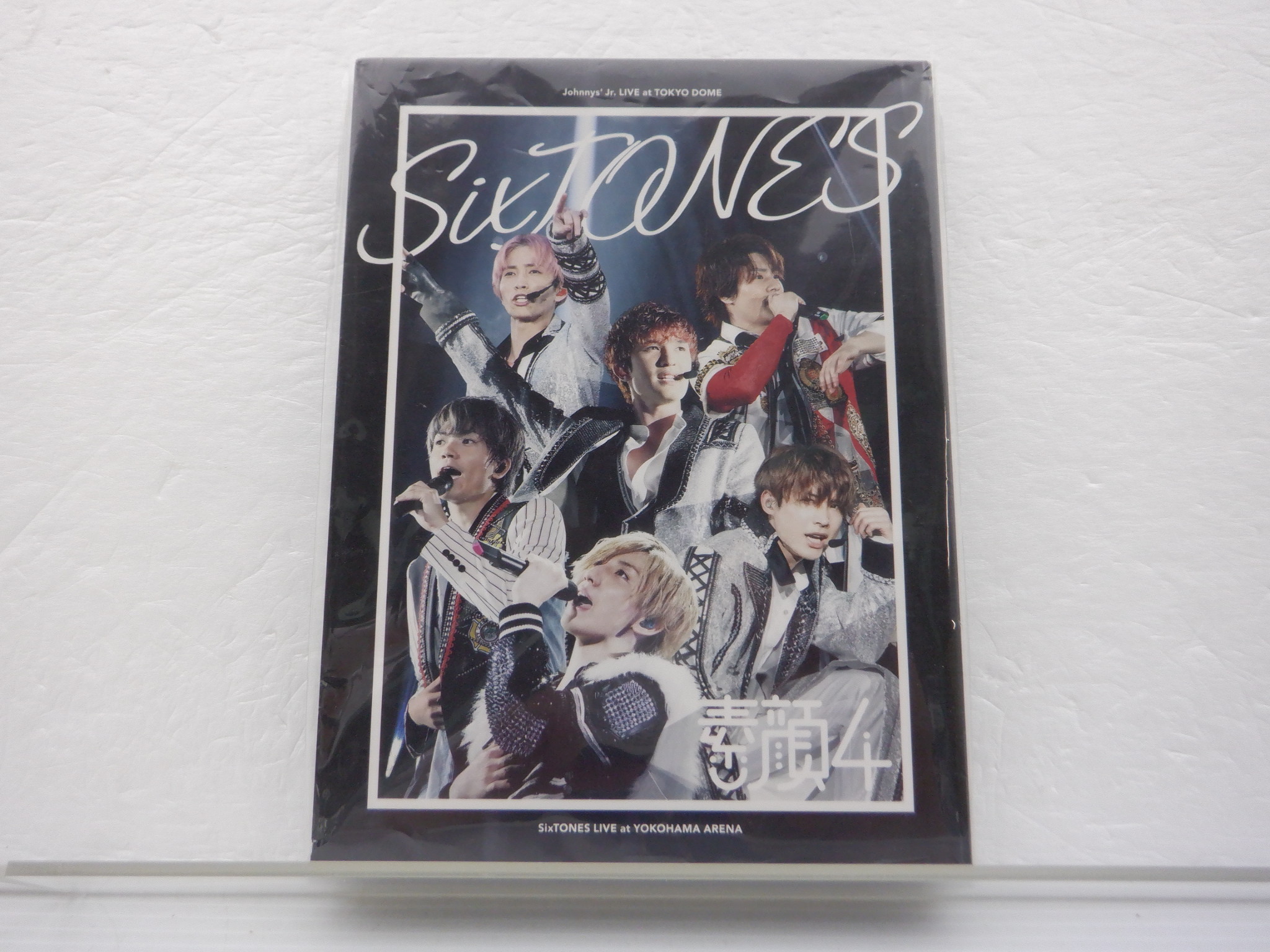 SixTONES