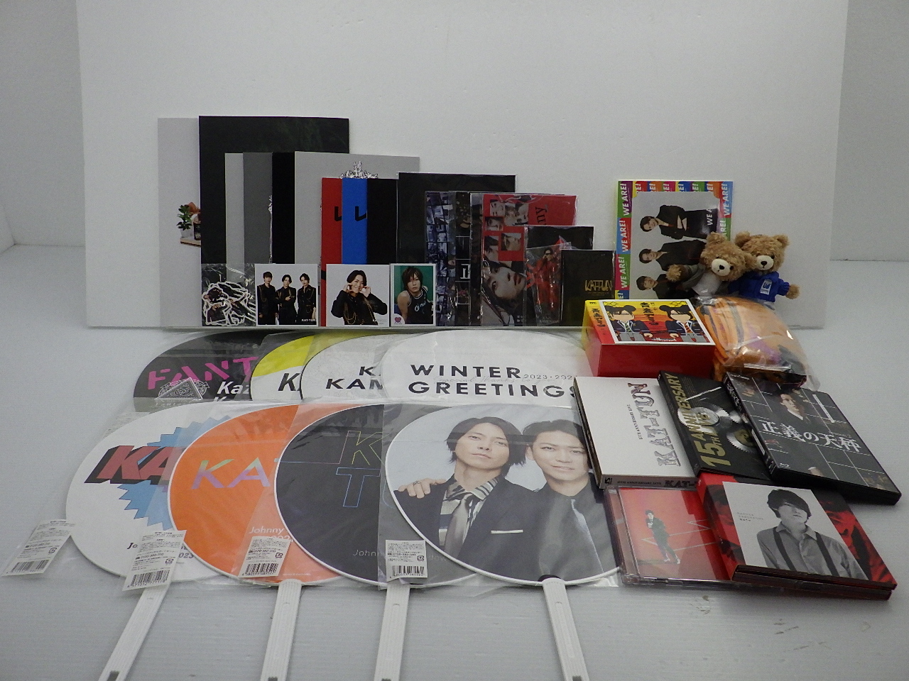 KAT-TUN