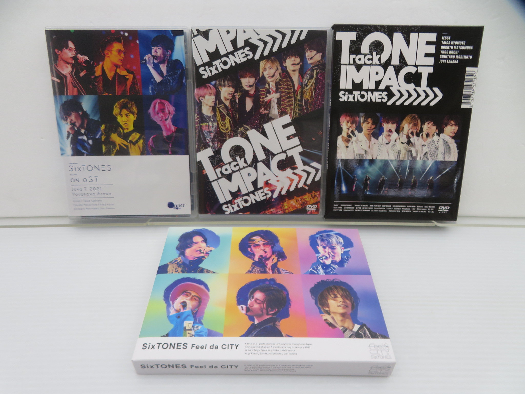 SixTONES