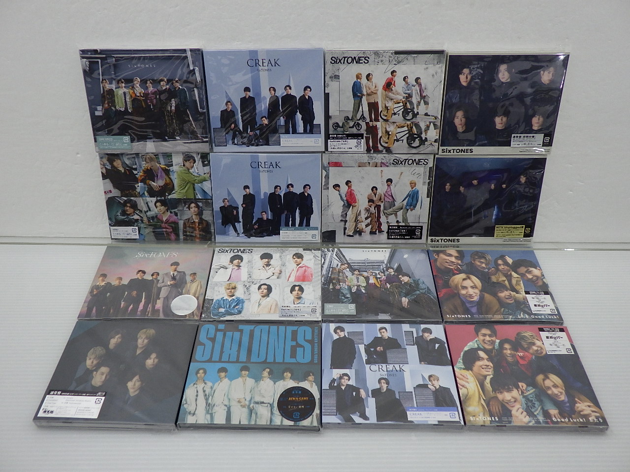 SixTONES
