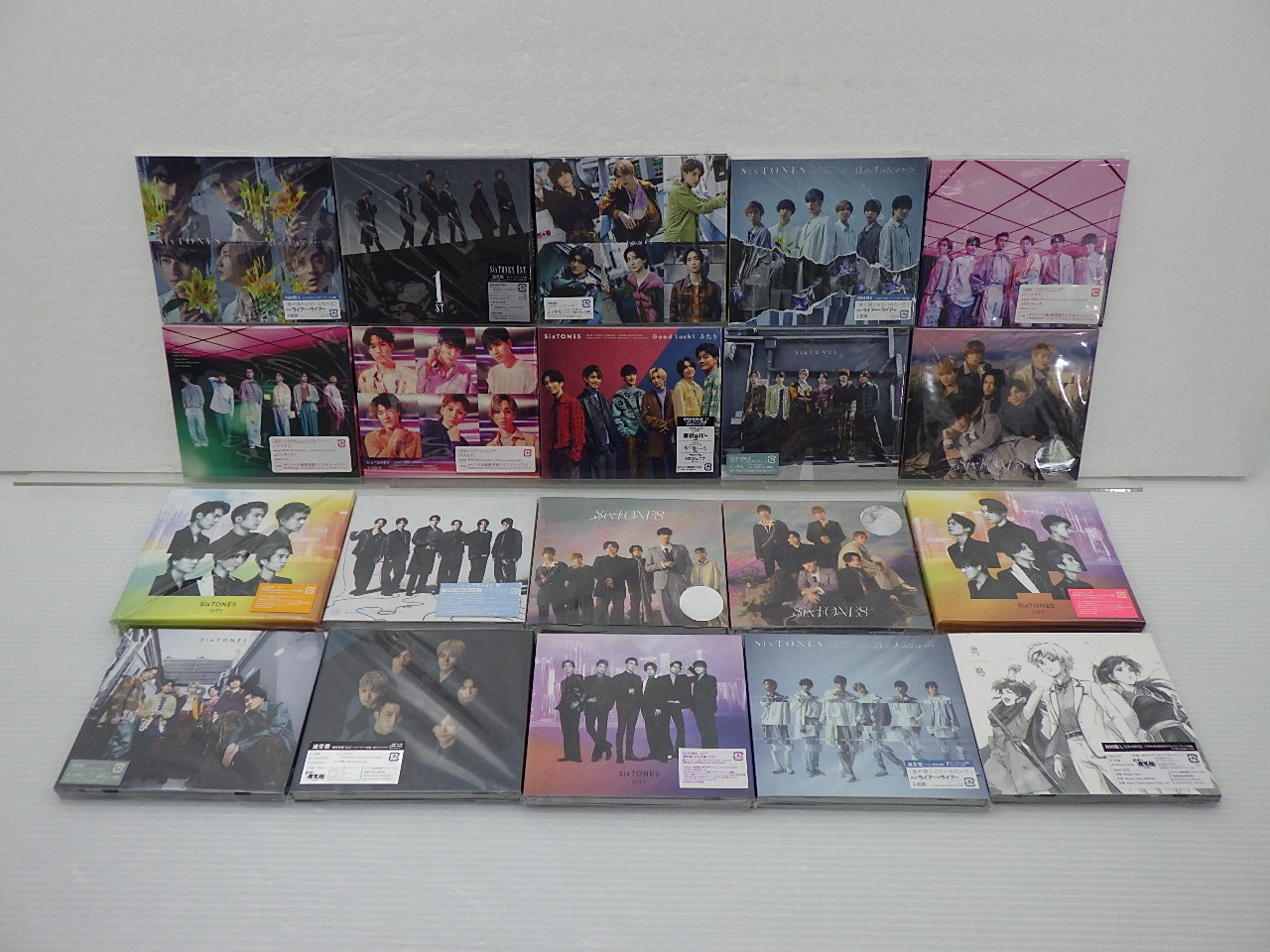 SixTONES