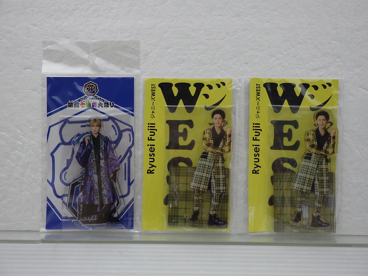 WEST.