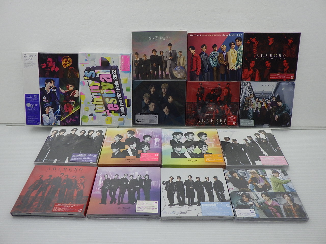 SixTONES