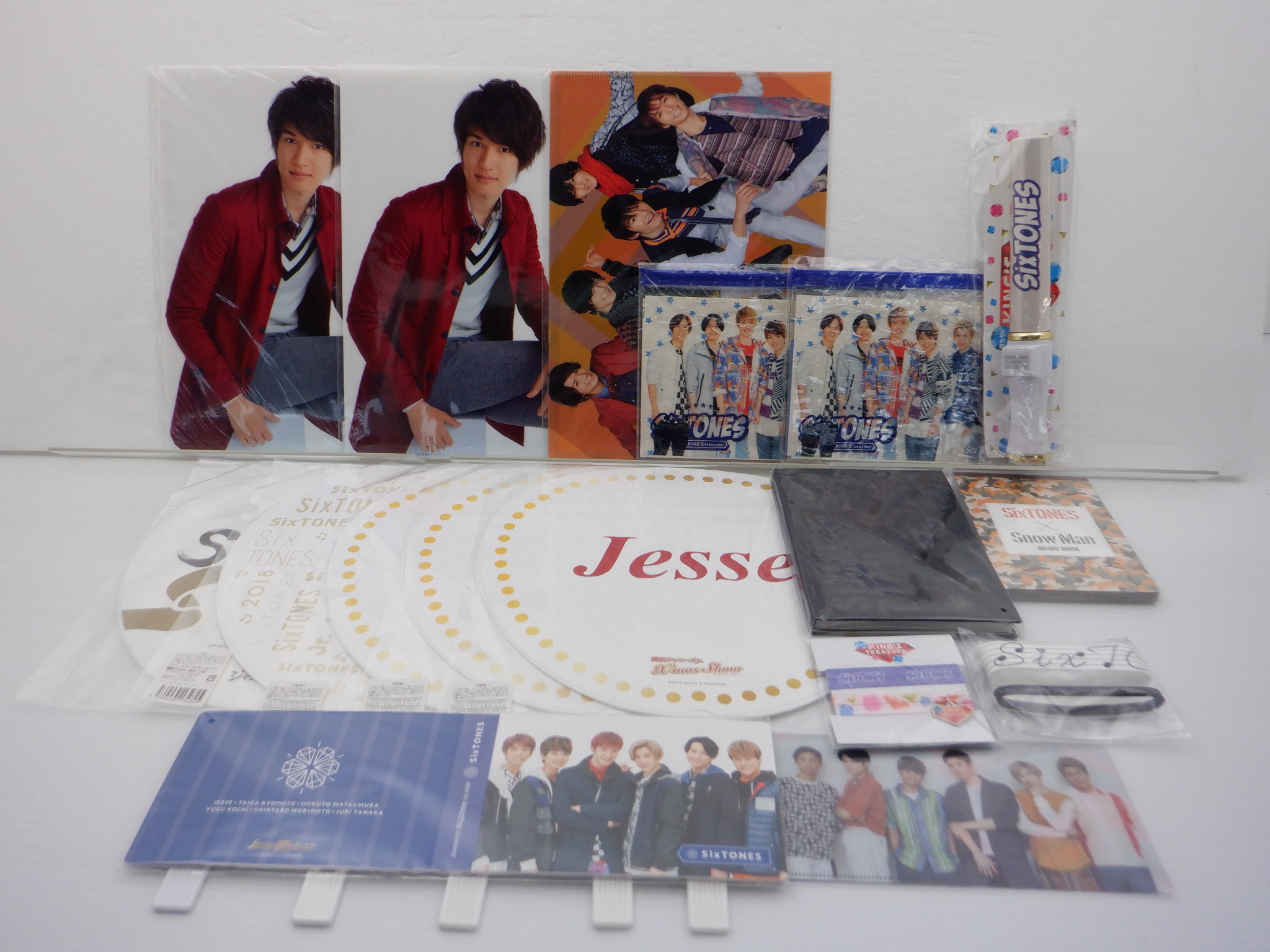 SixTONES