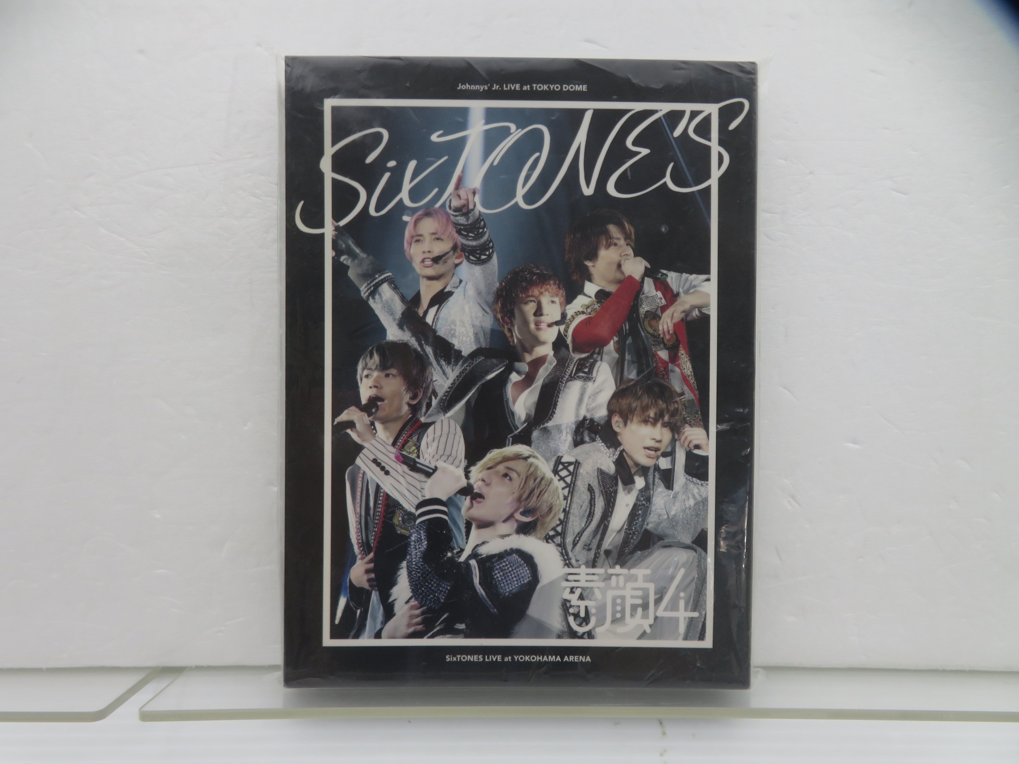 SixTONES