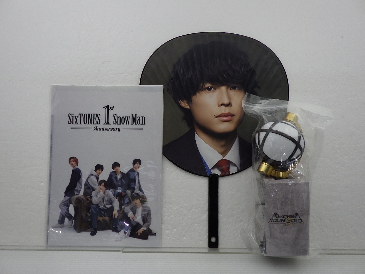 SixTONES