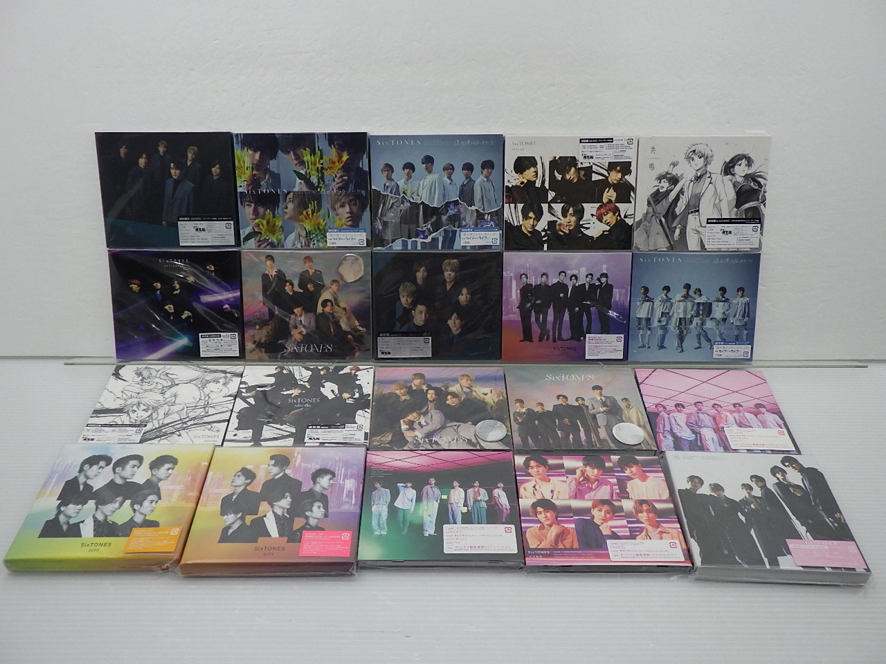 SixTONES