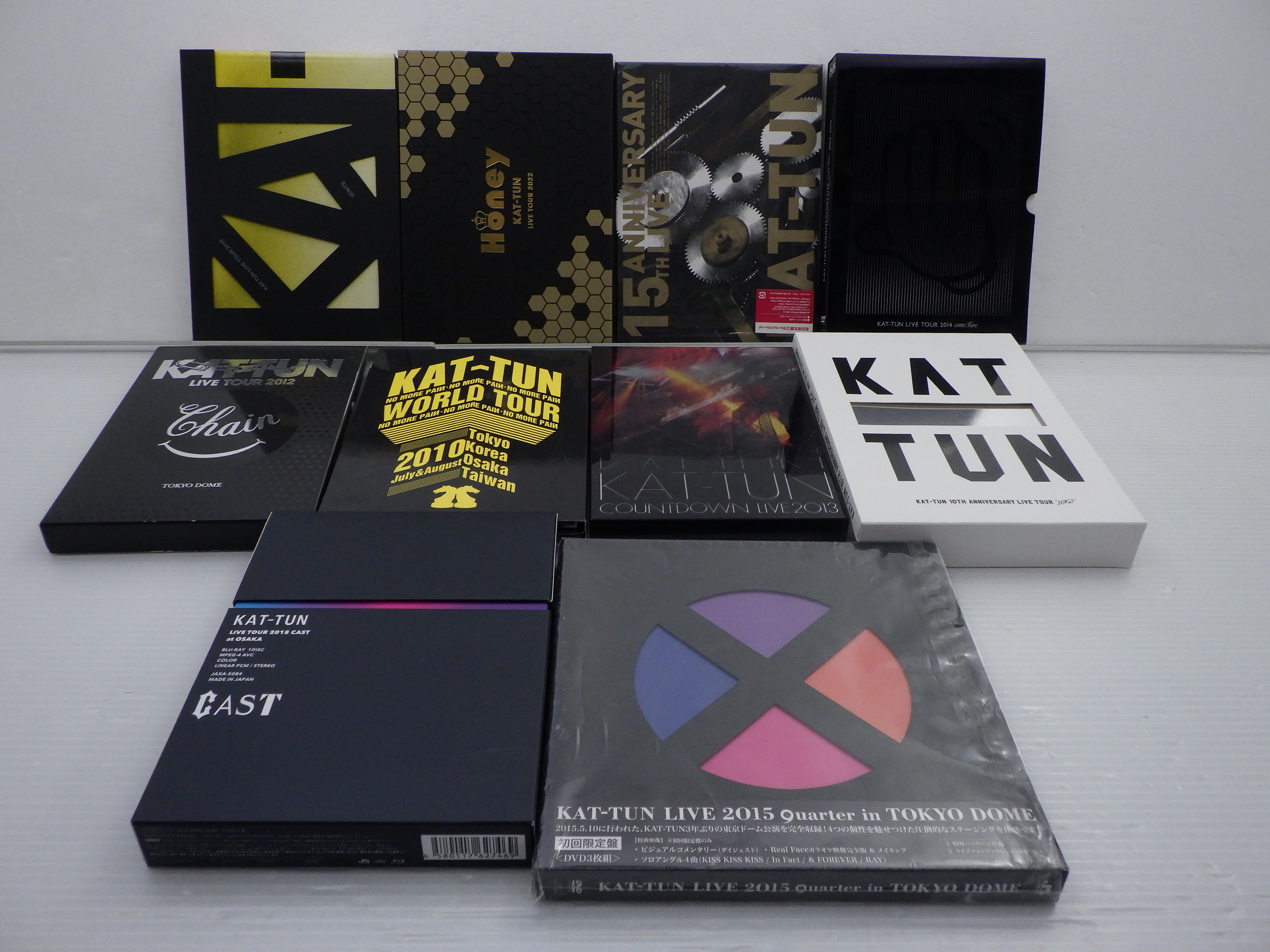 KAT-TUN