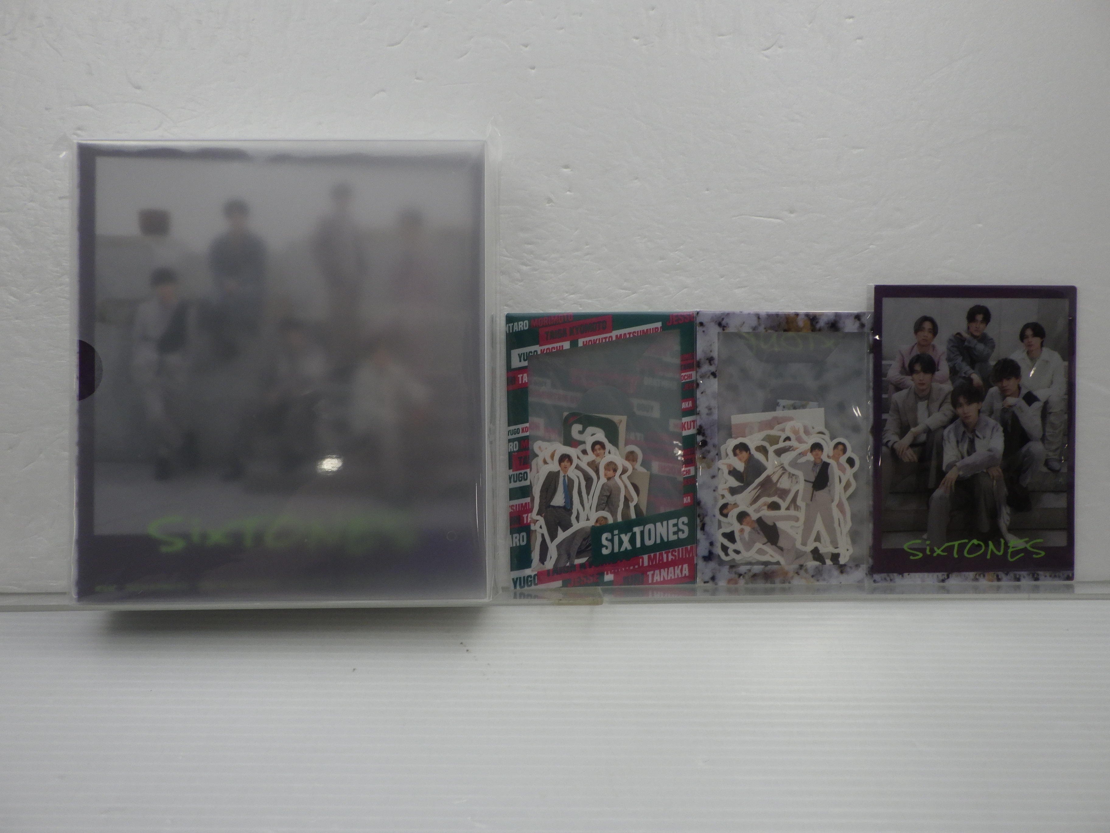 SixTONES