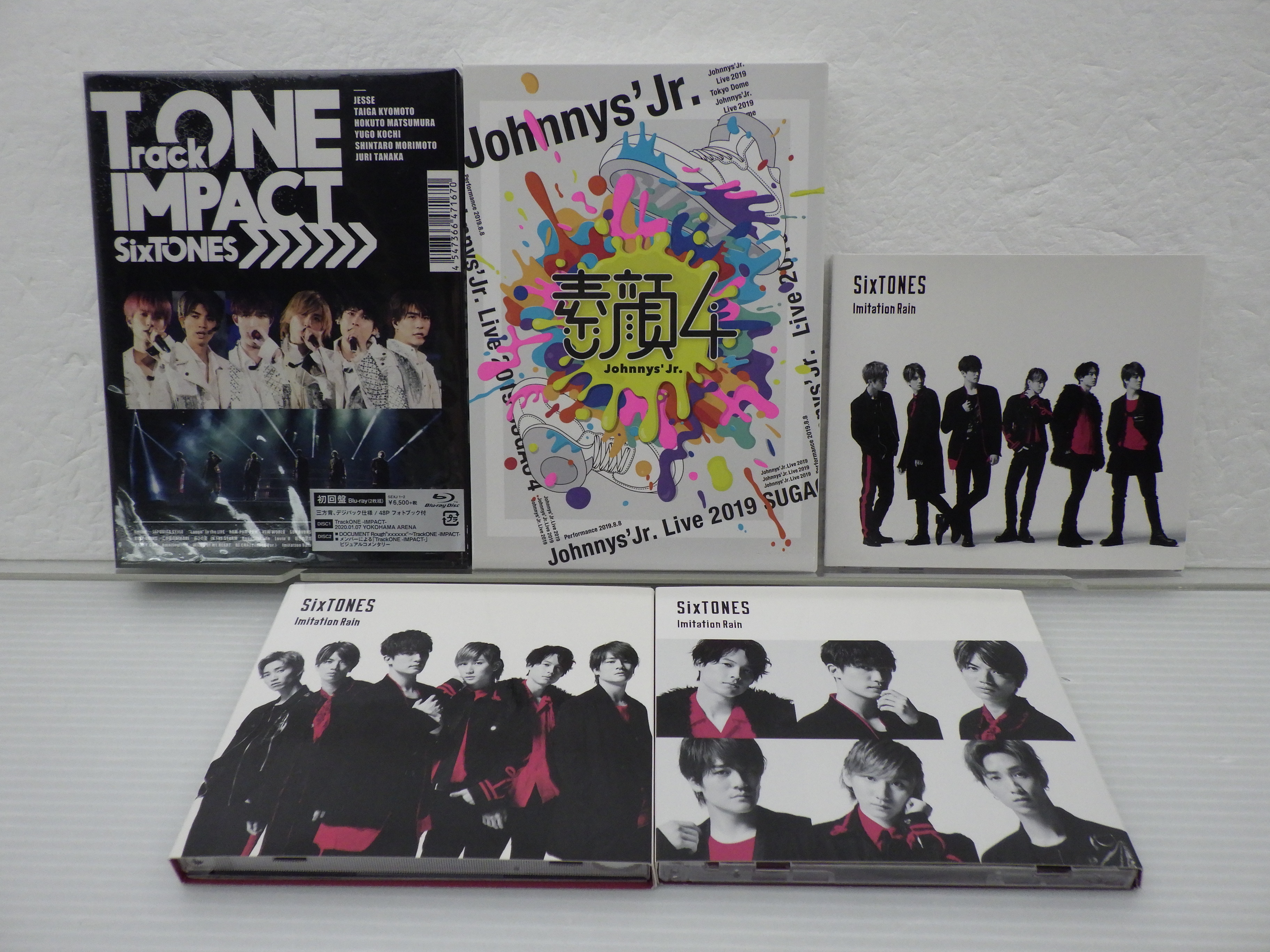 SixTONES