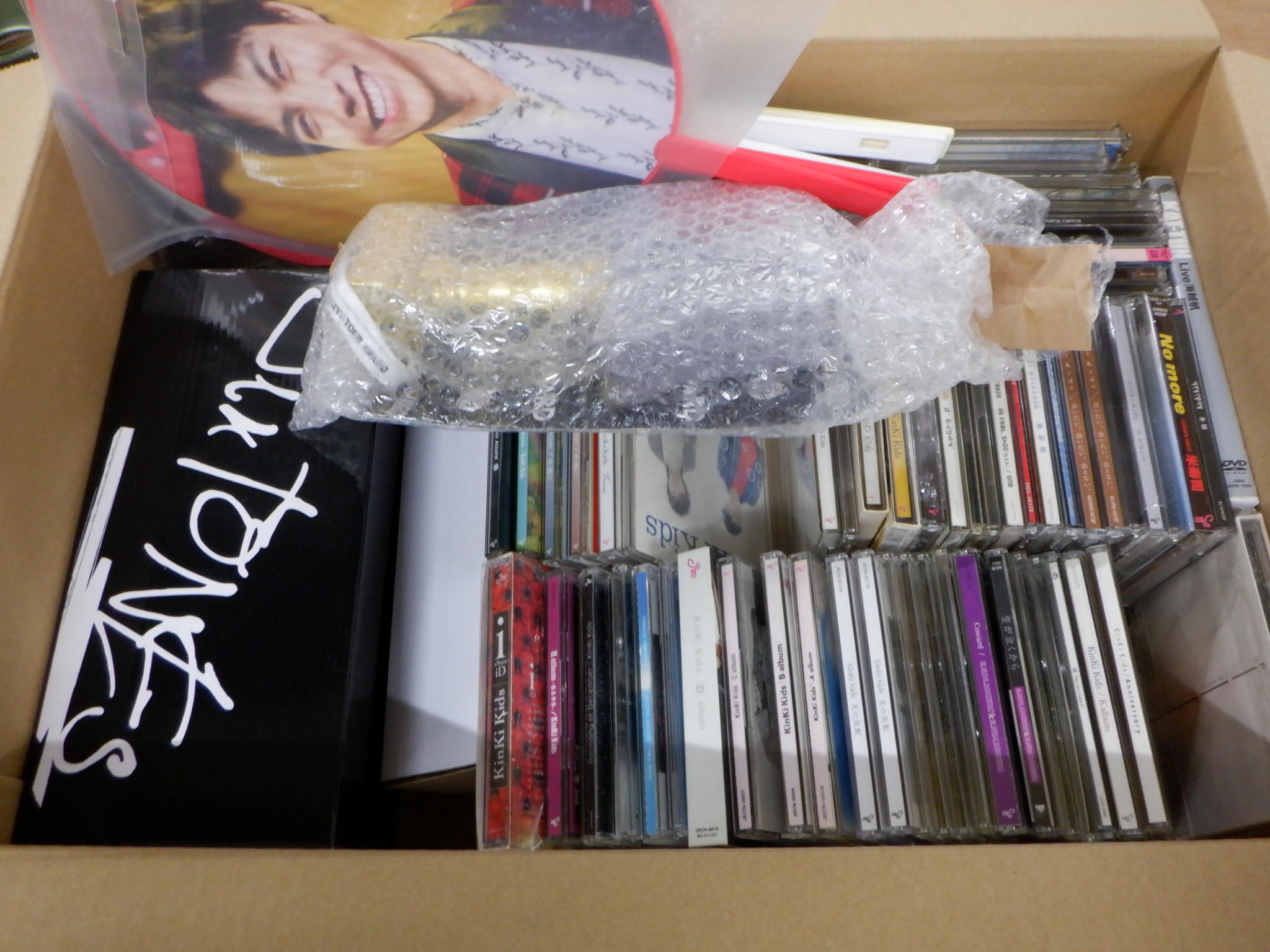 【グッズ詰め合わせ】