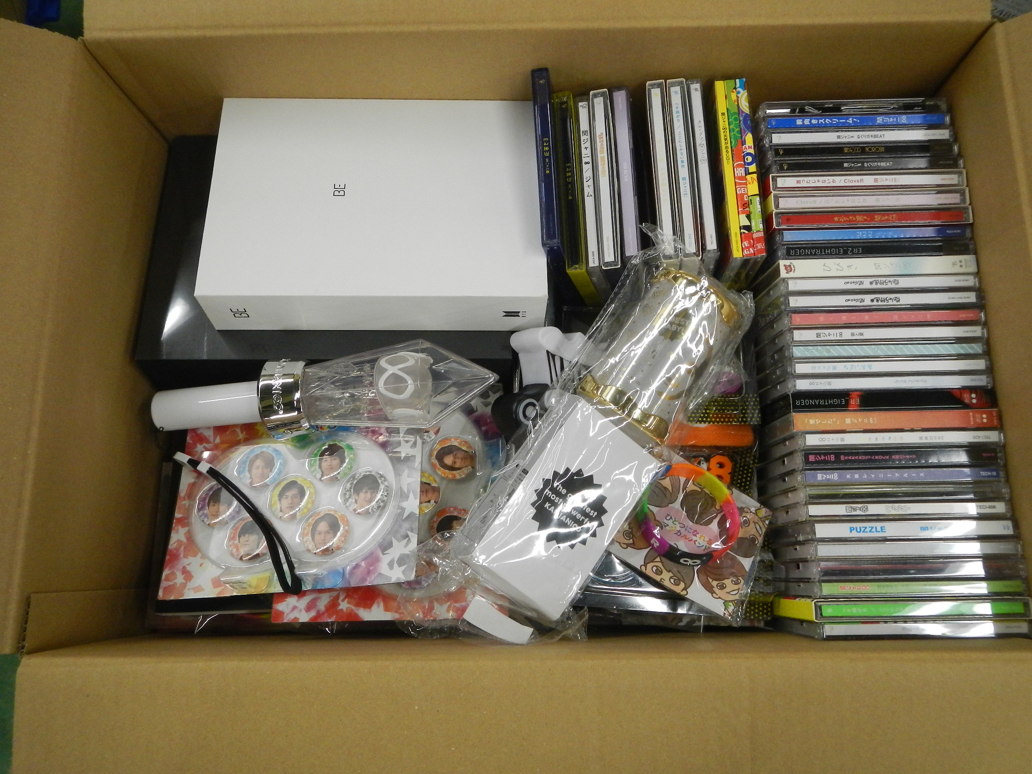 【グッズ詰め合わせ】