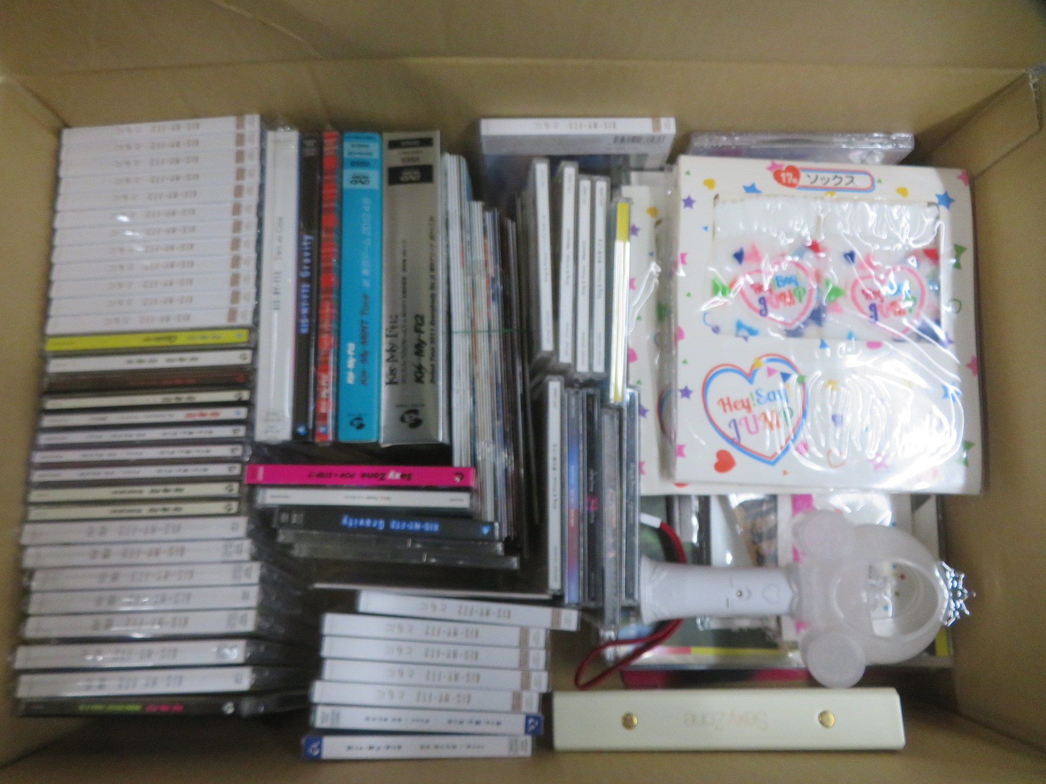 【グッズ詰め合わせ】