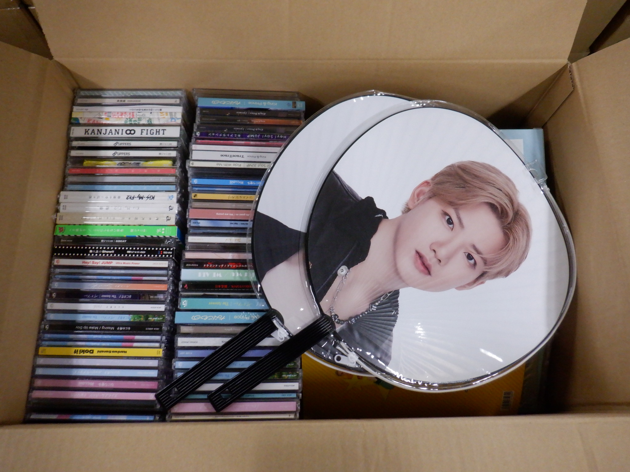 【グッズ詰め合わせ】