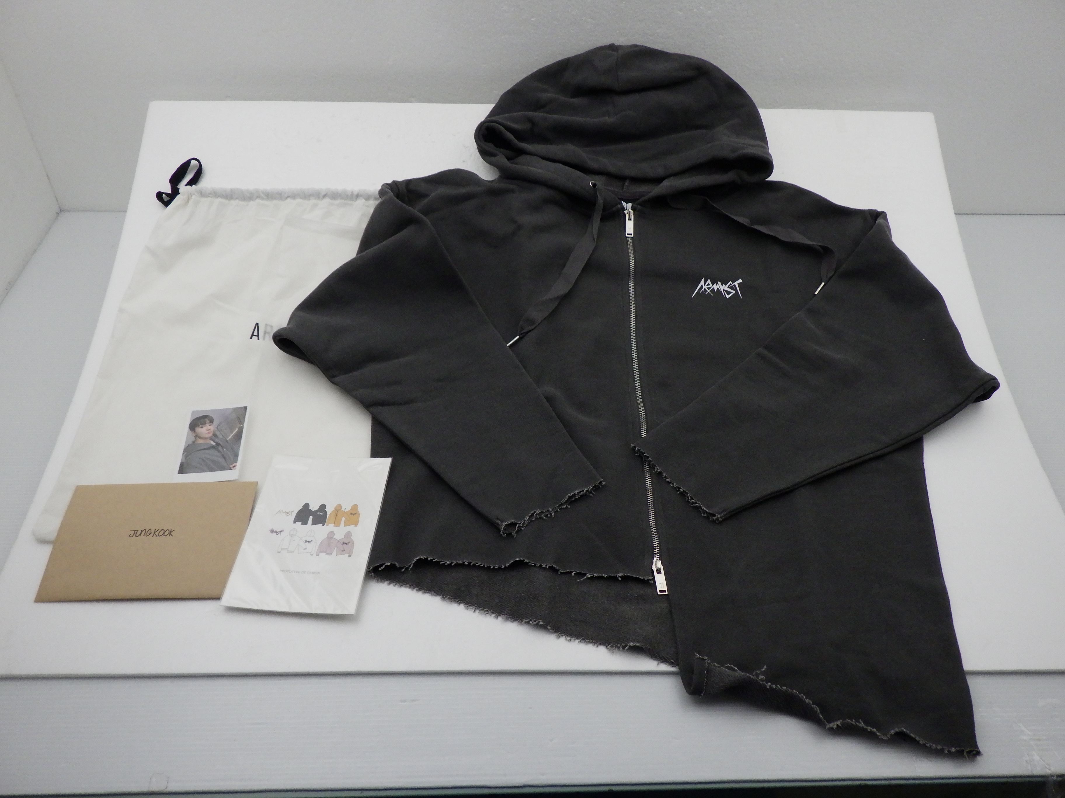 此商品圖像無法被轉載請進入原始網查看