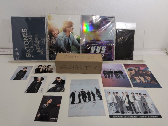 SixTONES