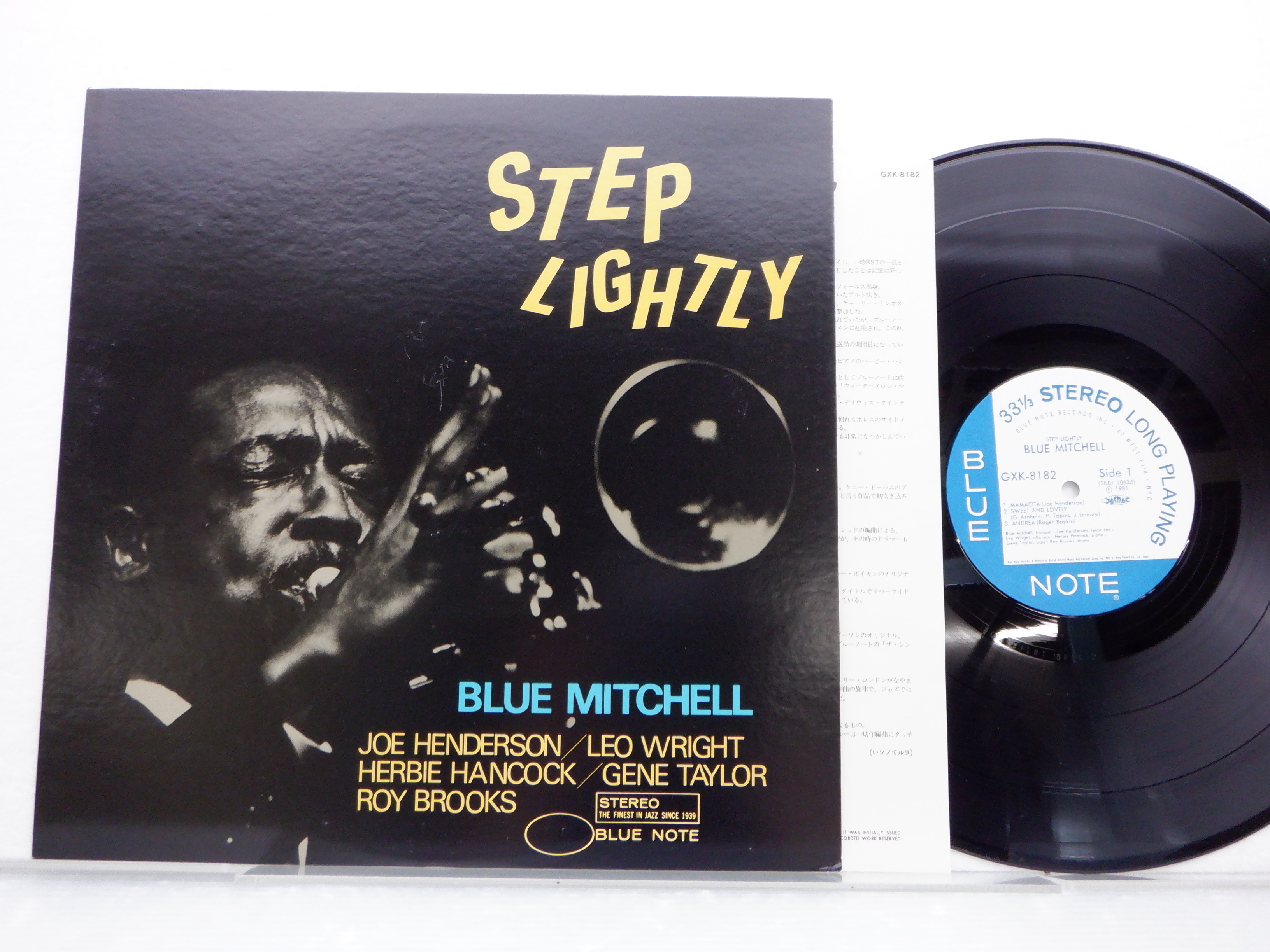 Yahoo!オークション Blue Mitchell「Step Lightly」LP（12インチ）/B...